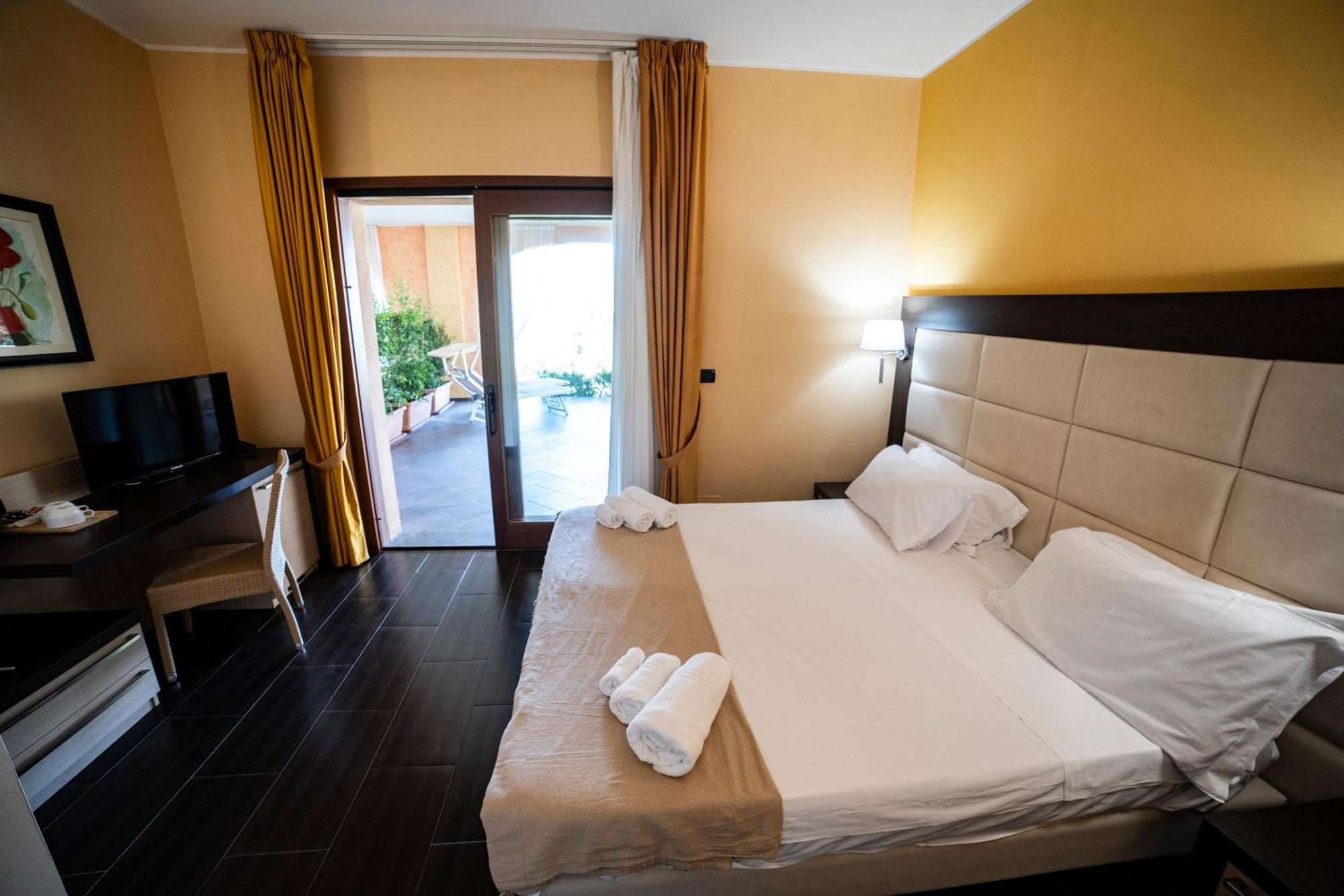 Unico Cannamele Escape Tropea By Life Resorts Паргелия Екстериор снимка