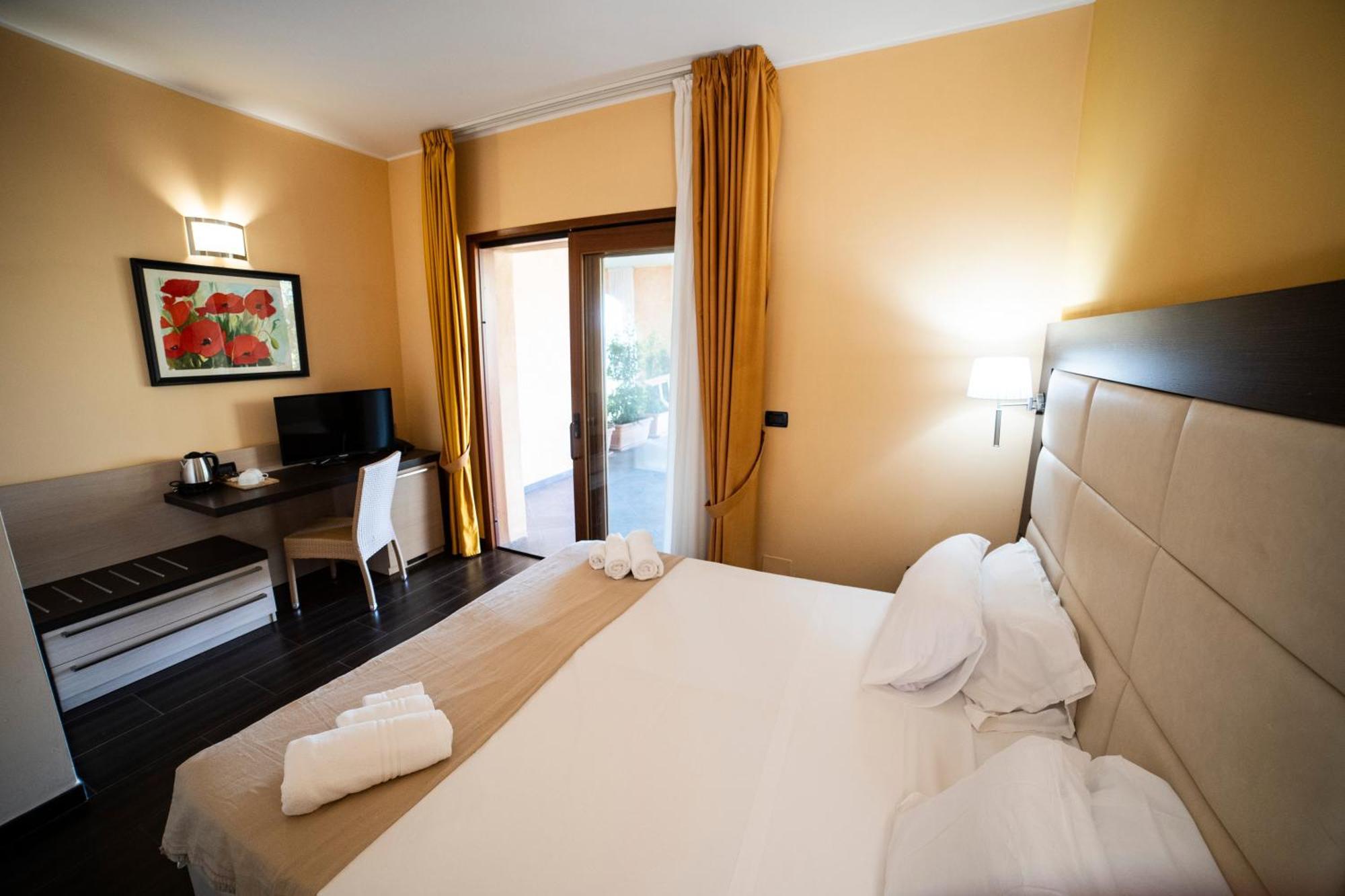 Unico Cannamele Escape Tropea By Life Resorts Паргелия Екстериор снимка