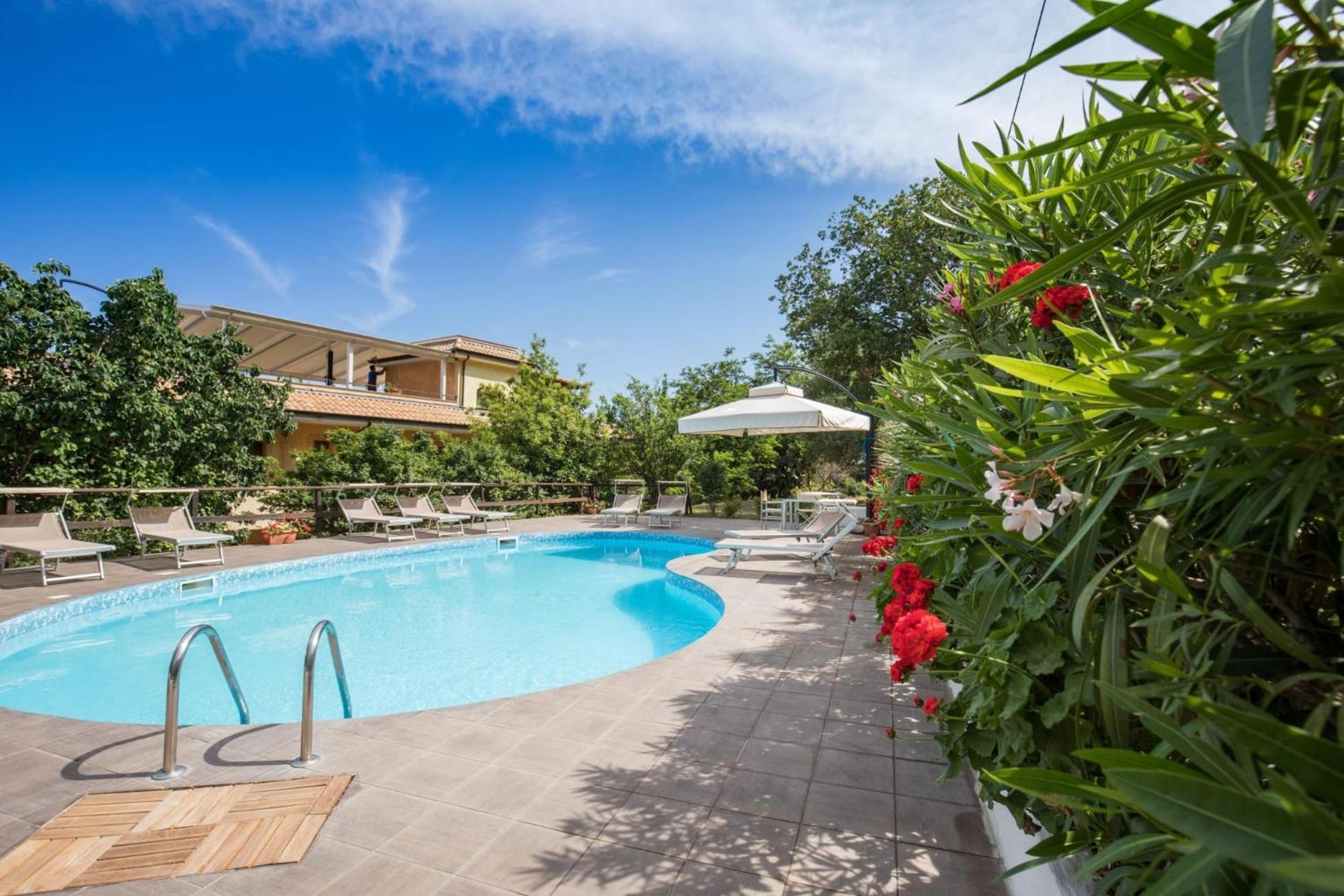 Unico Cannamele Escape Tropea By Life Resorts Паргелия Екстериор снимка